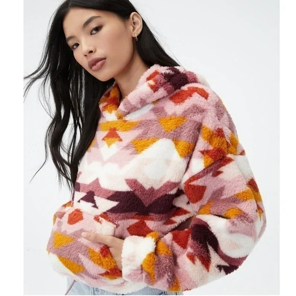 🌻 Aeropostale Fleece Pullover Hoodie - Picture 2 of 5